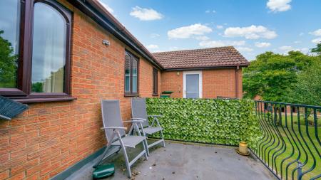 2 bedroom Flat for sale in Sleaford Road, Sycamore Court Sleaford Road, PE21