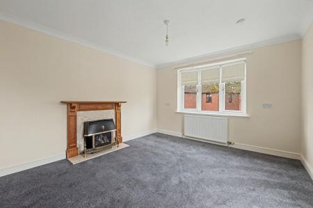 2 bedroom Flat for sale in Sleaford Road, Ash Court Sleaford Road, PE21