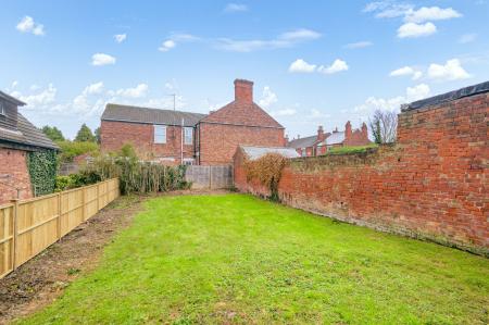 4 bedroom Detached house for sale in Carlton Road, Boston, PE21