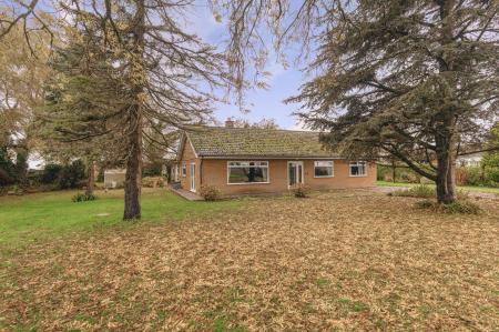 3 bedroom Detached bungalow for sale in Crackholt Lane, Old Leake, PE22
