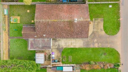 3 bedroom Detached bungalow for sale in Hall Lane, Stickney, PE22