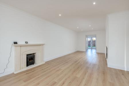 3 bedroom Detached house for sale in London Road, Boston, PE21