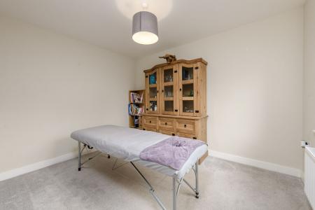 4 bedroom Detached house for sale in Villa Walk, Swineshead, PE20