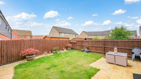 4 bedroom Detached house for sale in Villa Walk, Swineshead, PE20