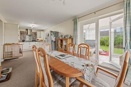 2 bedroom Detached bungalow for sale in Kirton Holme, Boston, PE20