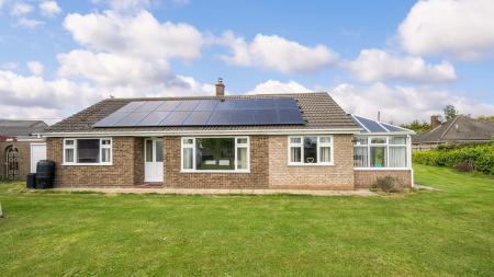 2 bedroom Detached bungalow for sale in Kirton Holme, Boston, PE20