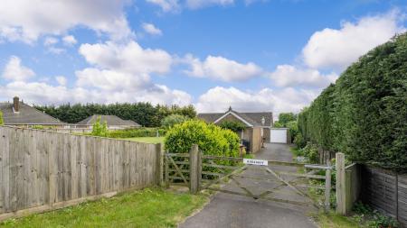 2 bedroom Detached bungalow for sale in Kirton Holme, Boston, PE20