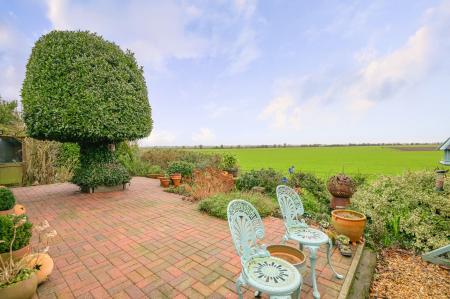 4 bedroom Detached bungalow for sale in Station Road, Sibsey, PE22