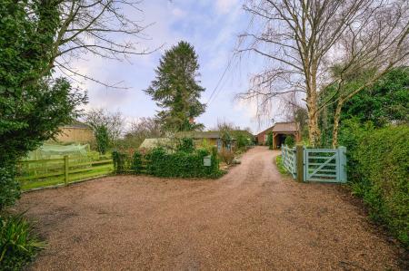 4 bedroom Detached bungalow for sale in Station Road, Sibsey, PE22