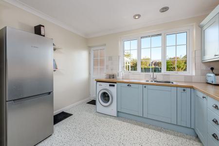 3 bedroom Detached bungalow for sale in Glebe Way, Sutterton, PE20