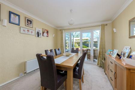 3 bedroom Detached bungalow for sale in Glebe Way, Sutterton, PE20
