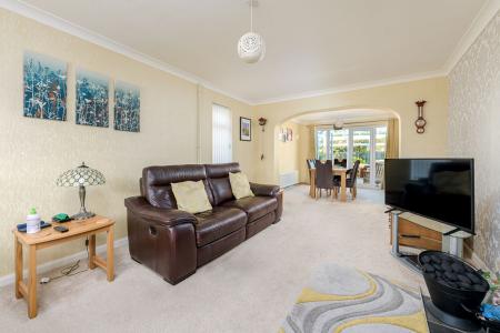 3 bedroom Detached bungalow for sale in Glebe Way, Sutterton, PE20