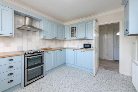 3 bedroom Detached bungalow for sale in Glebe Way, Sutterton, PE20