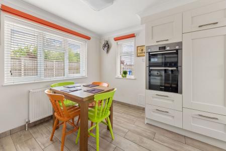 3 bedroom Detached house for sale in Old Main Road, Fosdyke, PE20