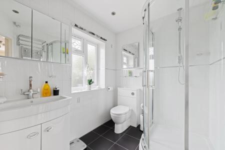 3 bedroom Detached house for sale in Old Main Road, Fosdyke, PE20