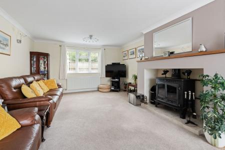 3 bedroom Detached house for sale in Old Main Road, Fosdyke, PE20