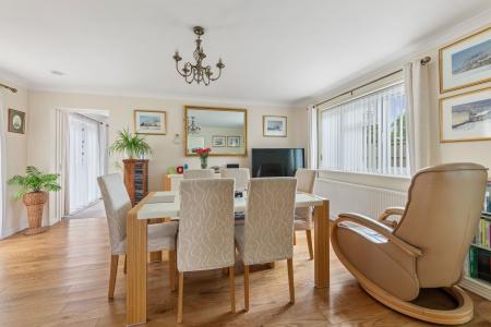 3 bedroom Detached house for sale in Old Main Road, Fosdyke, PE20