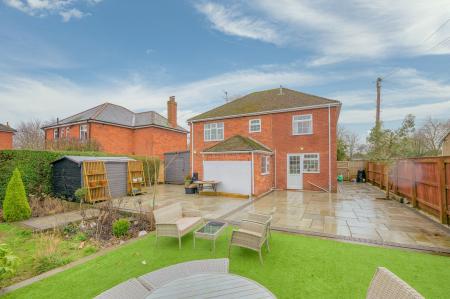 4 bedroom Detached house for sale in Sleaford Road, Boston, PE21