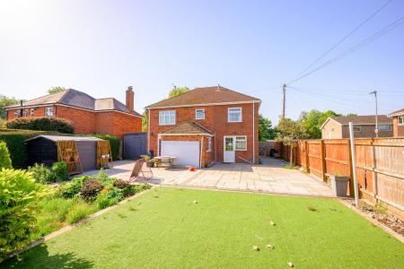 4 bedroom Detached house for sale in Sleaford Road, Boston, PE21
