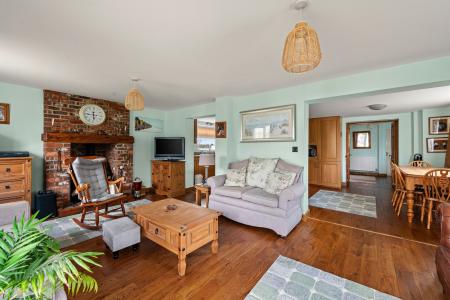 5 bedroom Detached house for sale in West Fen Drainside, Stickney, PE22