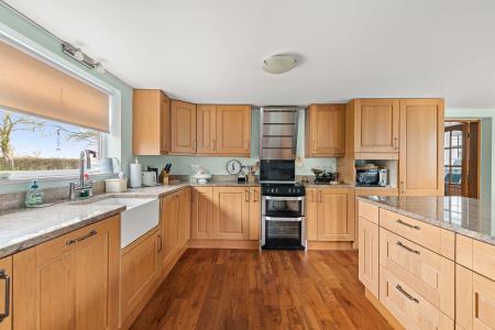 5 bedroom Detached house for sale in West Fen Drainside, Stickney, PE22