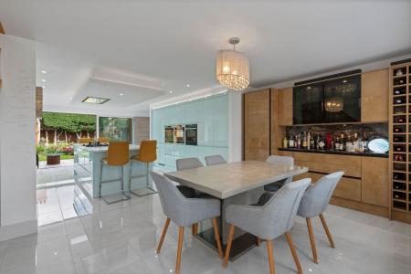 4 bedroom Detached house for sale in Tytton Lane East, Wyberton, PE21