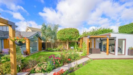 4 bedroom Detached house for sale in Tytton Lane East, Wyberton, PE21