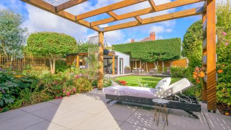 4 bedroom Detached house for sale in Tytton Lane East, Wyberton, PE21