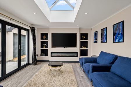 4 bedroom Detached house for sale in Gipsey Drove, Gipsey Bridge, PE22