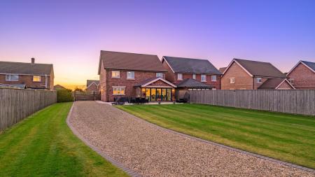 4 bedroom Detached house for sale in Church Road, Freiston, PE22