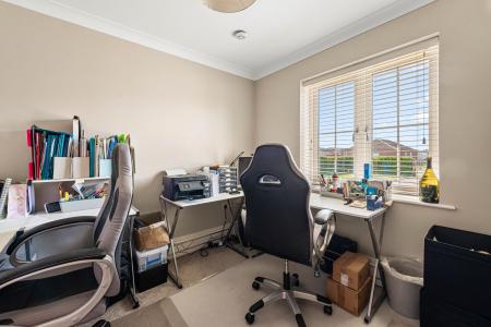 4 bedroom Detached house for sale in Church Road, Freiston, PE22