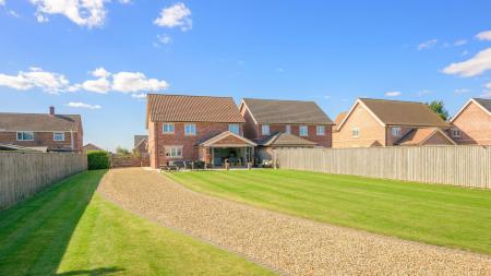 4 bedroom Detached house for sale in Church Road, Freiston, PE22