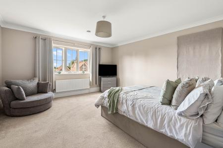 4 bedroom Detached house for sale in Church Road, Freiston, PE22