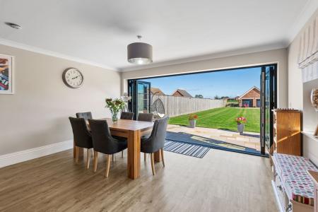 4 bedroom Detached house for sale in Church Road, Freiston, PE22