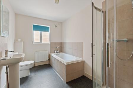 4 bedroom Detached house for sale in Coles Lane, Swineshead, PE20