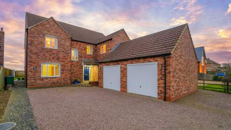5 bedroom Detached house for sale in Coles Lane, Swineshead, PE20