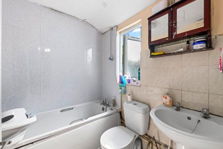 2 bedroom Terraced House for sale in St. Marks Terrace, Boston, PE21