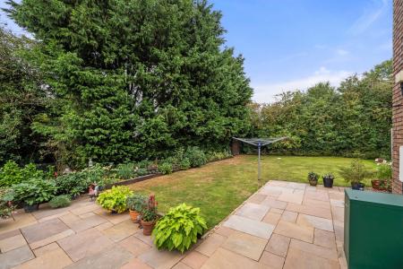 4 bedroom Detached house for sale in High Ferry Lane, Sibsey, PE22