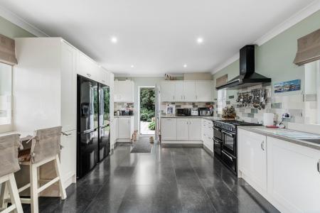 4 bedroom Detached house for sale in High Ferry Lane, Sibsey, PE22