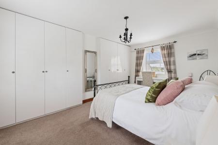 4 bedroom Detached house for sale in High Ferry Lane, Sibsey, PE22