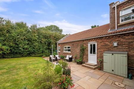 4 bedroom Detached house for sale in High Ferry Lane, Sibsey, PE22