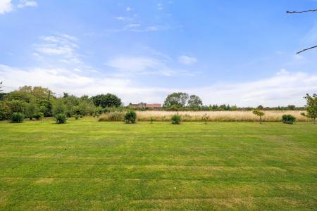 4 bedroom Detached house for sale in High Ferry Lane, Sibsey, PE22