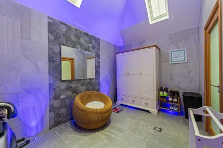 6 bedroom Detached house for sale in Wythes Lane, Fishtoft, PE21