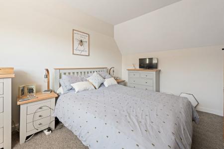 2 bedroom Detached house for sale in London Road, Long Sutton, PE12