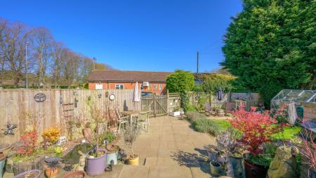 2 bedroom Detached house for sale in London Road, Long Sutton, PE12