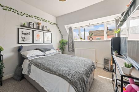 2 bedroom Detached house for sale in London Road, Long Sutton, PE12