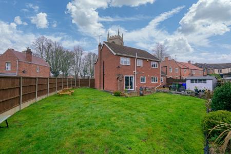 4 bedroom Detached house for sale in Willington Road, Kirton, PE20