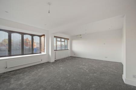 5 bedroom Detached house for sale in Woodville Road, Boston, PE21
