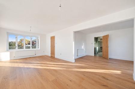 5 bedroom Detached house for sale in Woodville Road, Boston, PE21