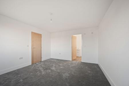 5 bedroom Detached house for sale in Woodville Road, Boston, PE21